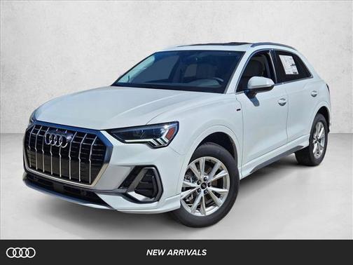 2025 Audi Q3 Premium 45 TFSI S line quattro Tiptronic