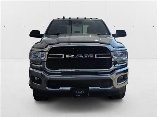 2022 RAM 3500 Lone Star Crew Cab 4x4 8' Box