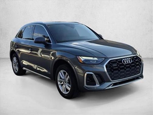2023 Audi Q5 45 S line Premium