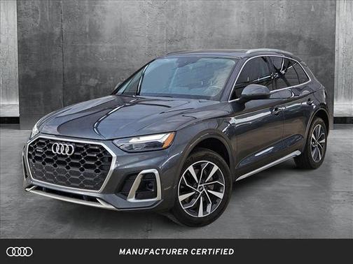 2022 Audi Q5 45 S line Premium