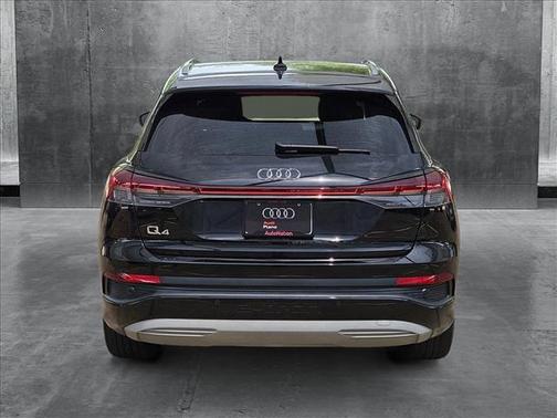 2023 Audi Q4 e-tron Premium Plus 40 RWD