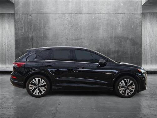 2023 Audi Q4 e-tron Premium Plus 40 RWD