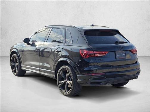 2023 Audi Q3 45 S line Premium Plus