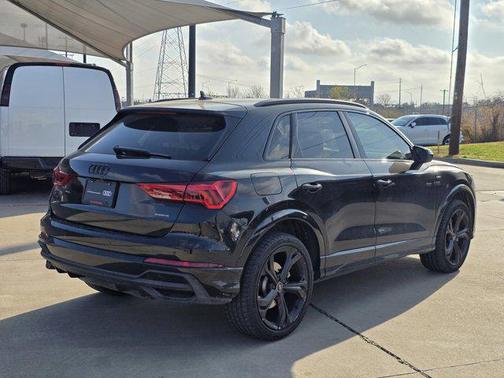 2023 Audi Q3 45 S line Premium Plus