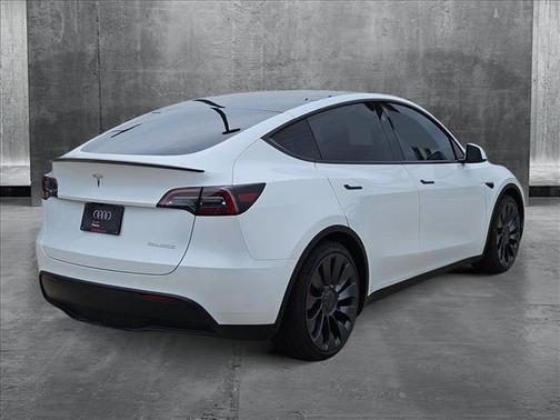 2025 Tesla Model Y Performance Dual Motor All-Wheel Drive