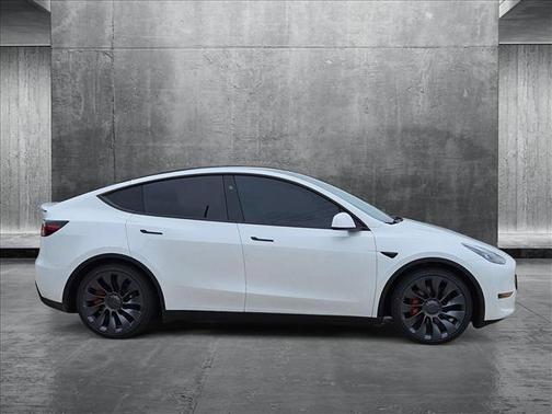 2025 Tesla Model Y Performance Dual Motor All-Wheel Drive