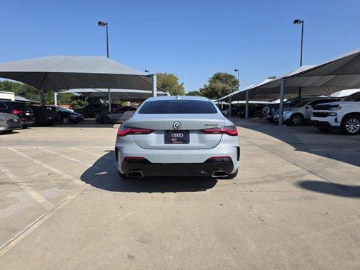 2023 BMW M440 i