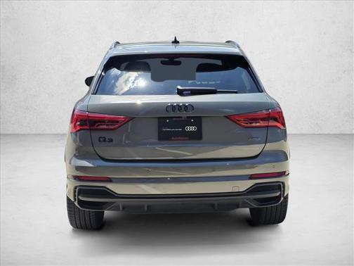 Chronos Gray 2025 Audi Q3 Premium 45 TFSI S line quattro Tiptronic