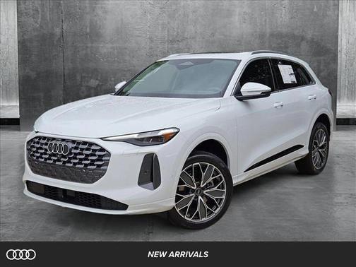 2025 Audi Q5 Premium Plus