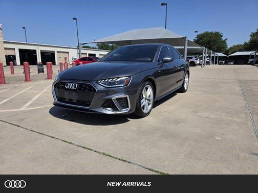 2023 Audi A4 45 S line Premium