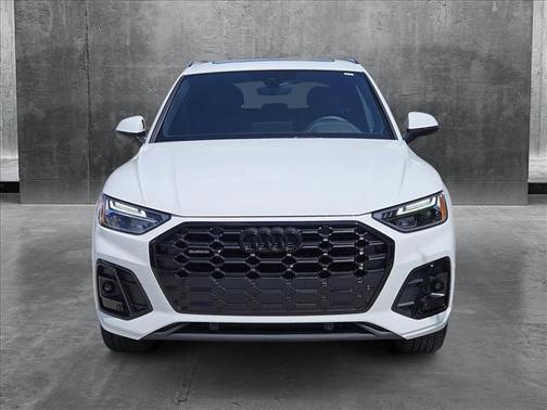 2024 Audi Q5 45 S line Premium