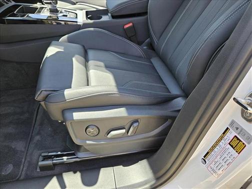 2024 Audi Q5 45 S line Premium