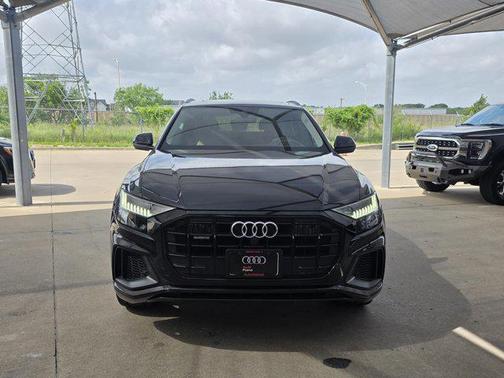 Orca Black Metallic 2019 Audi Q8 3.0T Premium