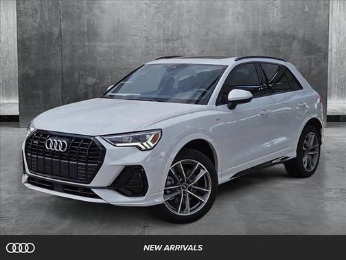 2024 Audi Q3 45 S line Premium Plus