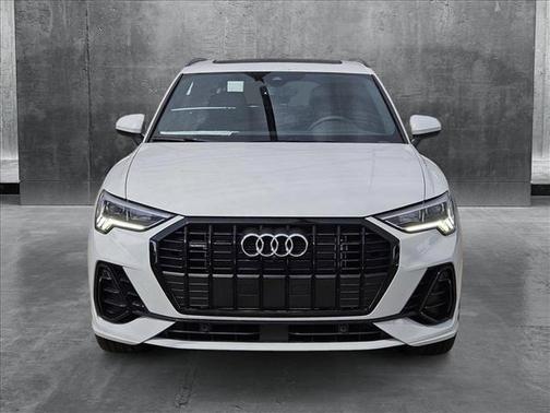 2024 Audi Q3 45 S line Premium Plus