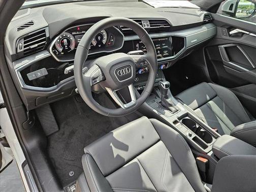 2024 Audi Q3 45 S line Premium Plus