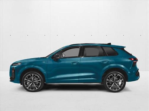 Malpelo Blue Metallic 2026 Audi Q3 TFSI quattro S tronic