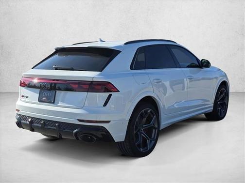 2026 Audi RS Q8 4.0T