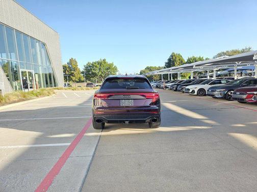 2023 Audi RS Q8 4.0T