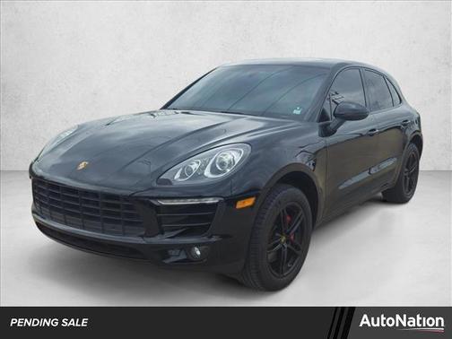 2015 Porsche Macan S