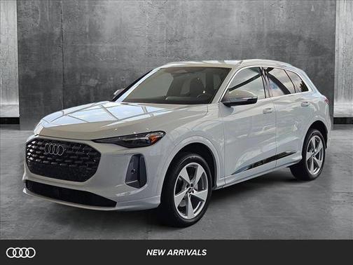 2025 Audi Q5 Premium Plus