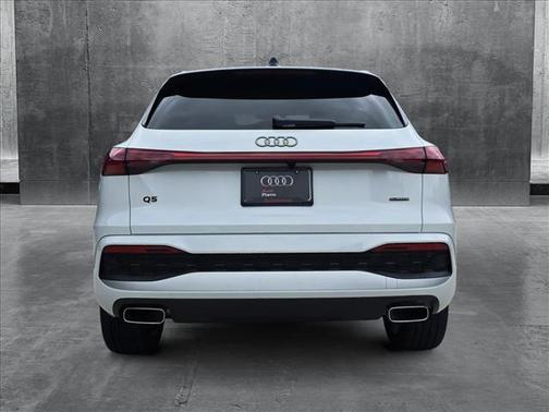 2025 Audi Q5 Premium Plus