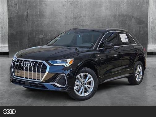 2025 Audi Q3 Premium 45 TFSI S line quattro Tiptronic