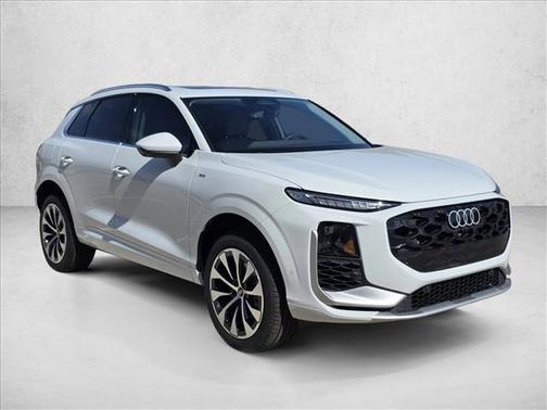 2026 Audi Q3 S line