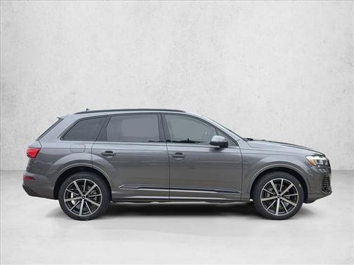 Samurai Gray Metallic 2025 Audi Q7 45 Premium Plus
