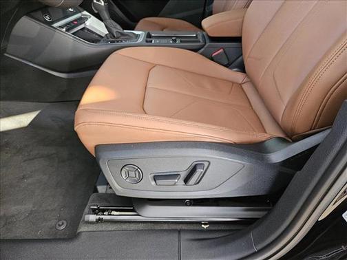 2024 Audi Q3 45 S line Premium Plus