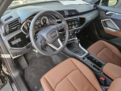 2024 Audi Q3 45 S line Premium Plus