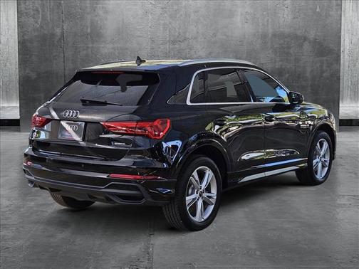 2024 Audi Q3 45 S line Premium Plus