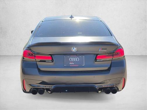 2022 BMW M5 Base