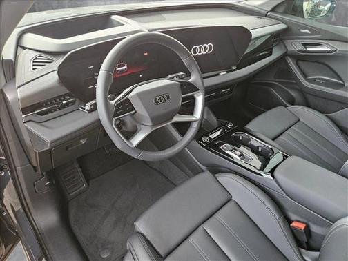 2025 Audi Q6 e-tron Premium Plus quattro