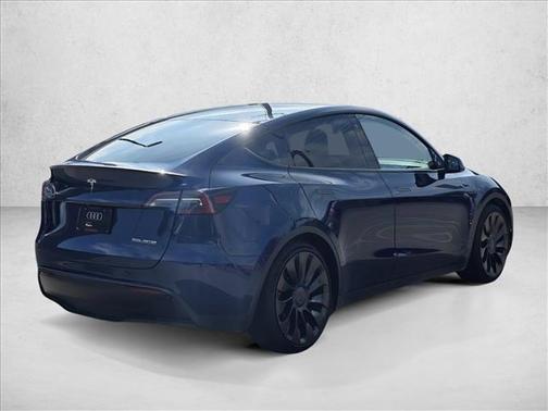 2022 Tesla Model Y Performance Dual Motor All-Wheel Drive