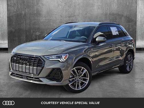 2025 Audi Q3 Premium 45 TFSI S line quattro Tiptronic