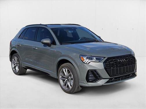 2025 Audi Q3 Premium 45 TFSI S line quattro Tiptronic