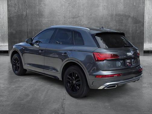 2022 Audi Q5 45 S line Premium