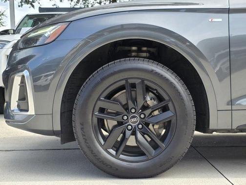 2022 Audi Q5 45 S line Premium