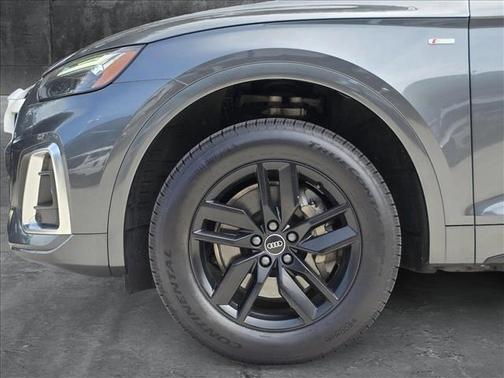 2022 Audi Q5 45 S line Premium
