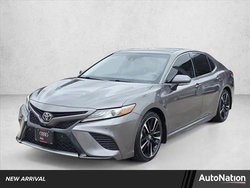 Predawn Gray Mica 2018 Toyota Camry XSE