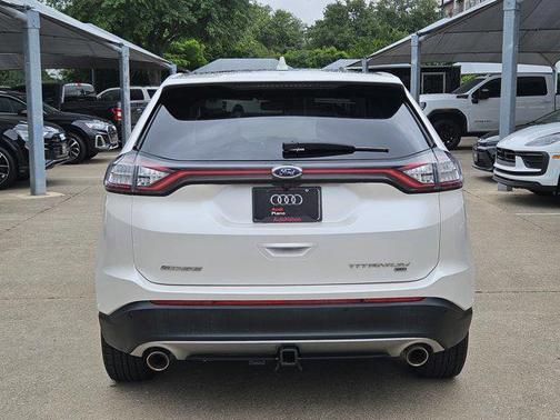 White Platinum Metal 2017 Ford Edge Titanium