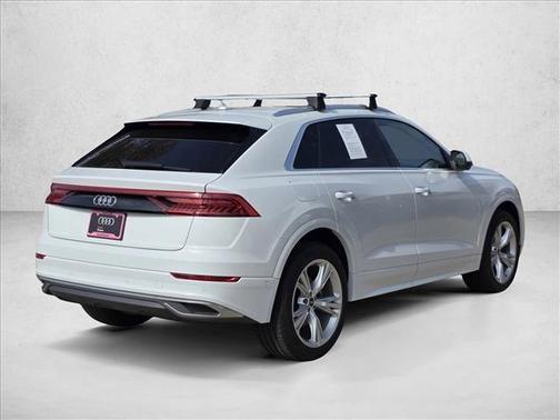 2023 Audi Q8 55 Premium Plus