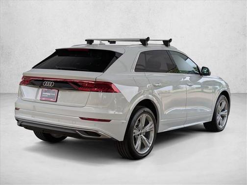 2023 Audi Q8 55 Premium Plus