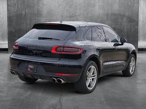 2016 Porsche Macan S