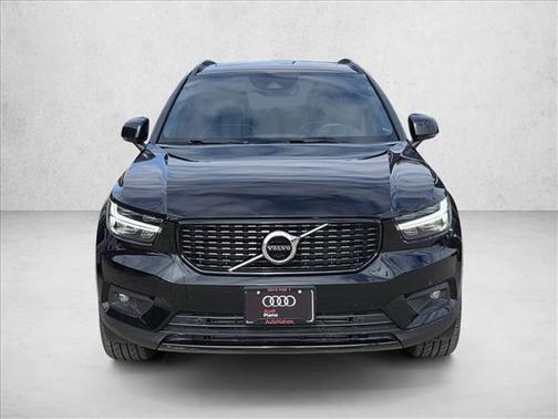 2020 Volvo XC40 T5 R-Design