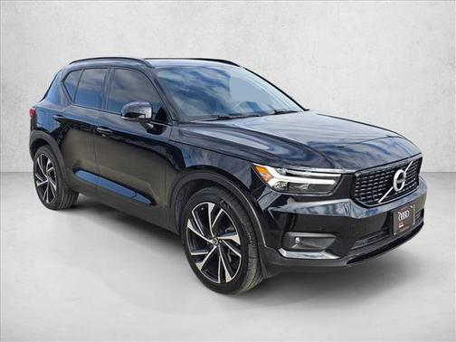 2020 Volvo XC40 T5 R-Design