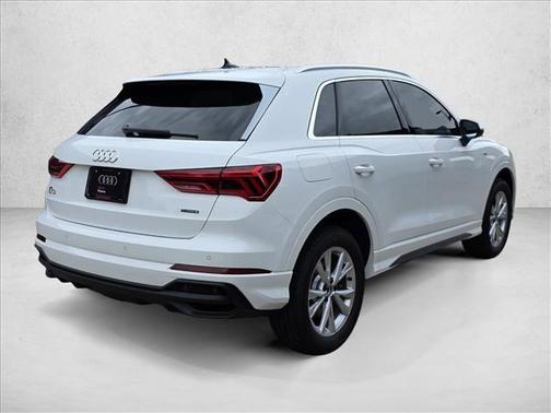 Arkona White 2025 Audi Q3 Premium 45 TFSI S line quattro Tiptronic
