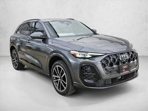 Daytona Gray Metallic 2026 Audi Q5 Premium Plus TFSI quattro S tronic