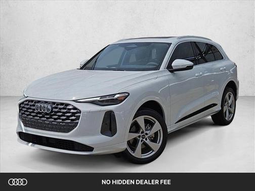 Glacier White Metallic 2025 Audi Q5 Premium Plus TFSI quattro S tronic
